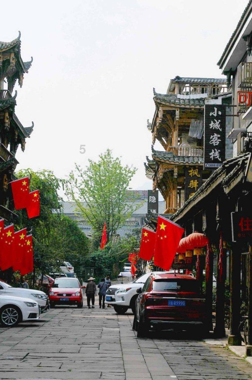 知名作家宋剑伍朦胧派作品:光线掉下来